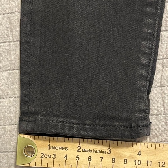 American Eagle Black Super Hi-Rise Jegging Distressed 4 Regular - Picture 8 of 9